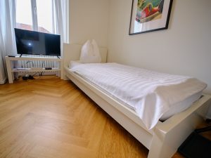 Laegern 402