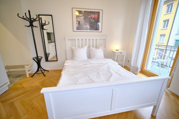 Laegern_103_01 Laegern_103_01