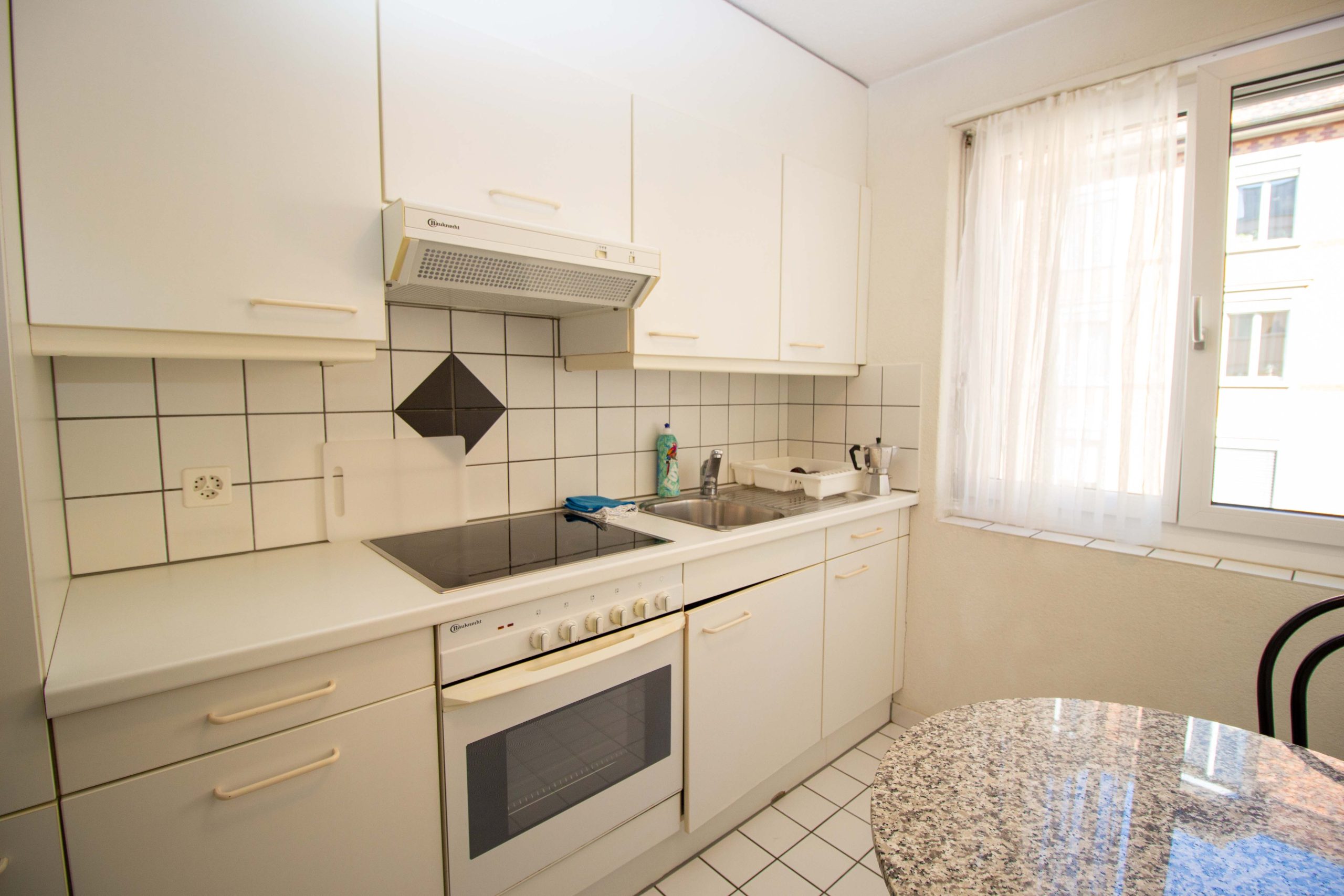 Leu_202_015